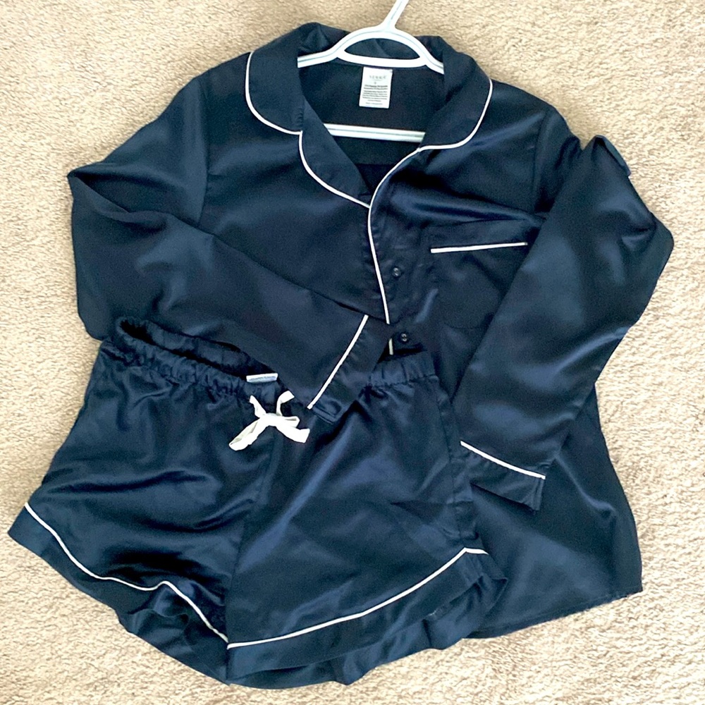 Elegant pajama set
